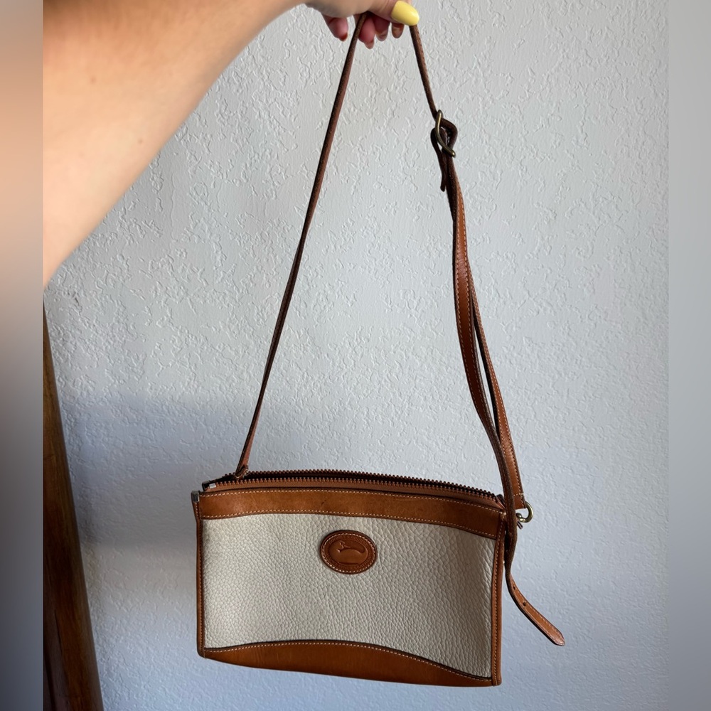 Vintage Dooney & Bourke Crossbody Purse